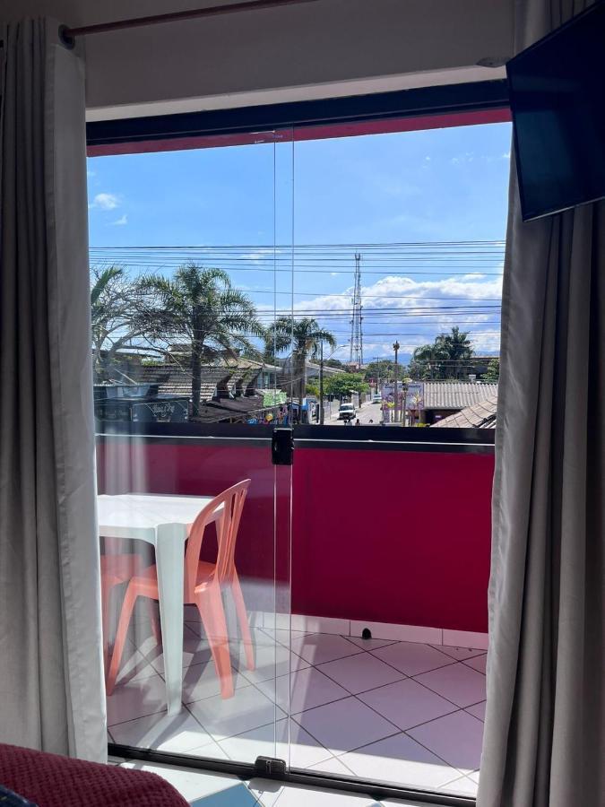 Morada Da Marta Hotel Guarda do Embaú Kültér fotó